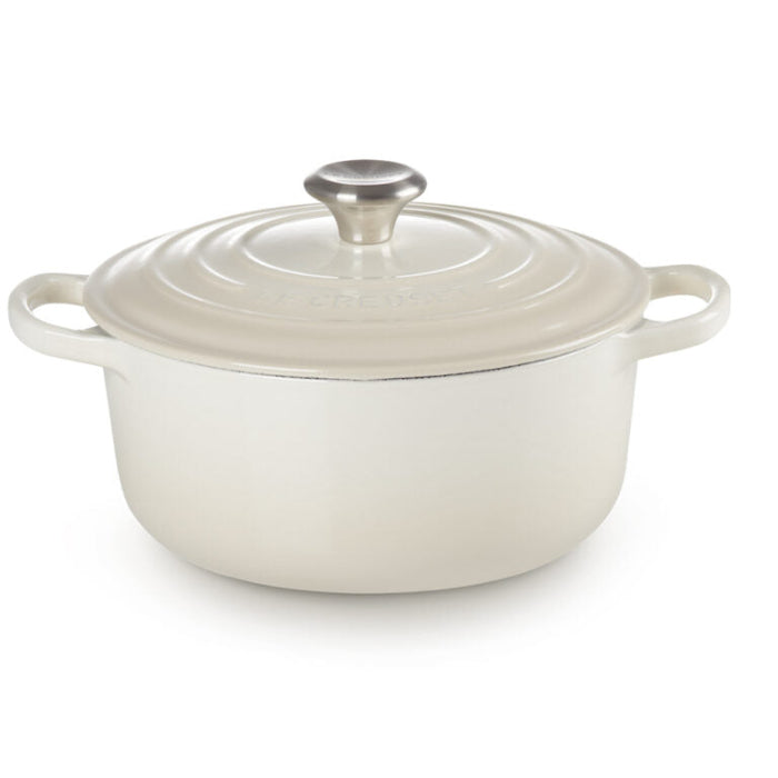 Le Creuset Signature 22cm Round Cast Iron Casserole, 3.3L