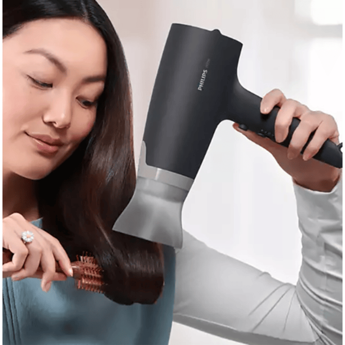 Philips 3000 Series Advanced Iconic Hair Dryer With ThermoProtect Attachment